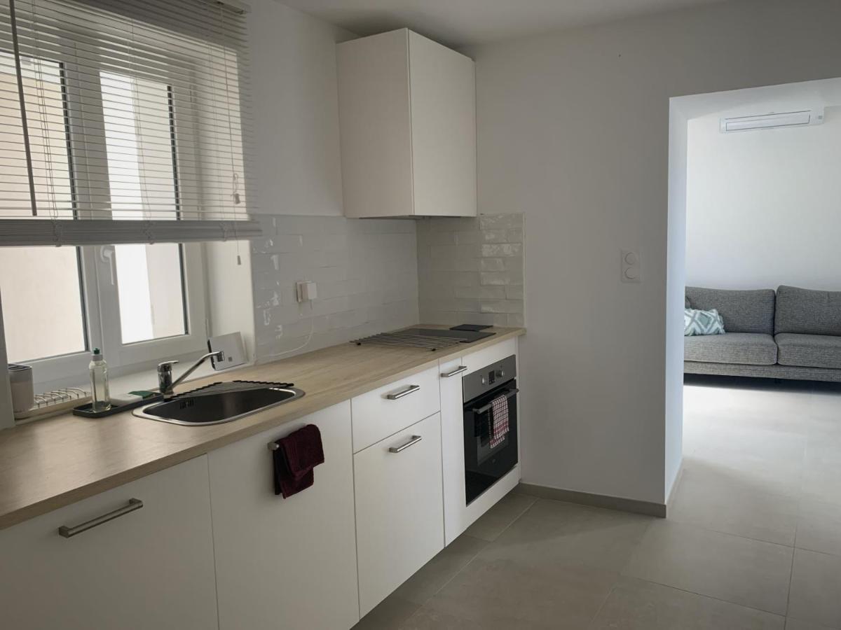 Nouveau sur Cauro ! T2 tout équipé avec jardin Exterior foto